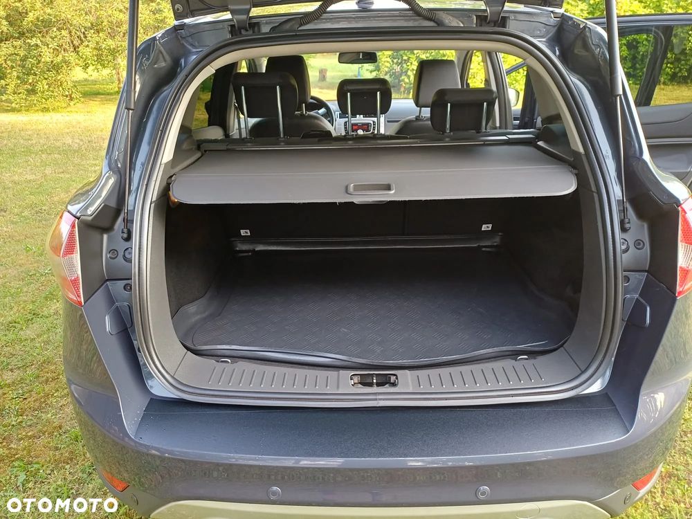 Ford Kuga 2.0 TDCi 4x4 Titanium - 16