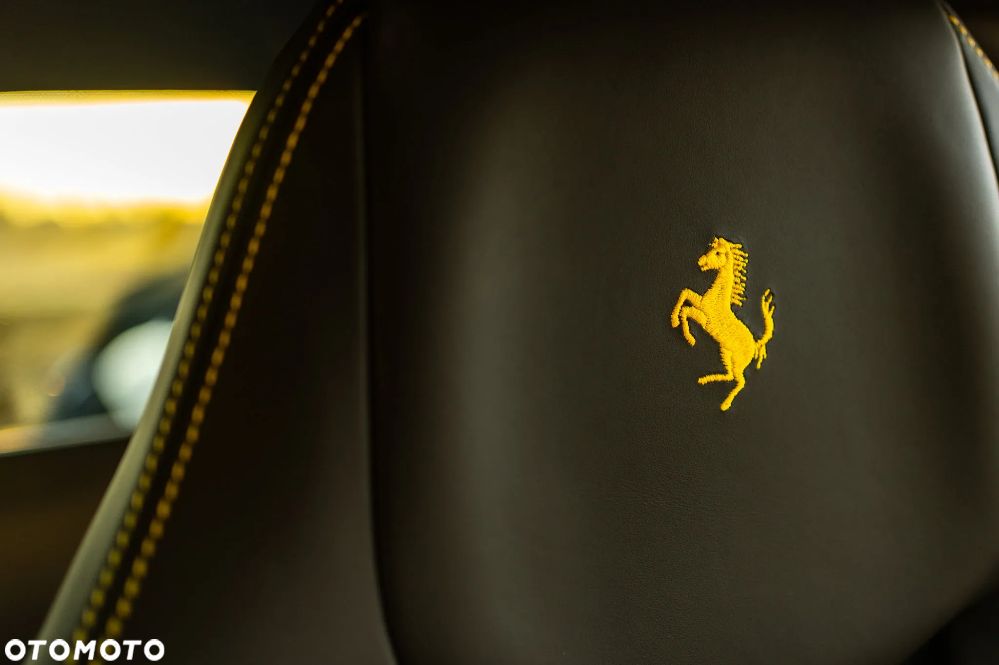 Ferrari 488 - 12