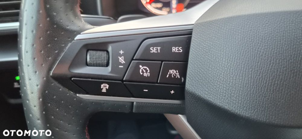 Seat Leon Sportstourer 1.5 eTSI FR DSG - 16