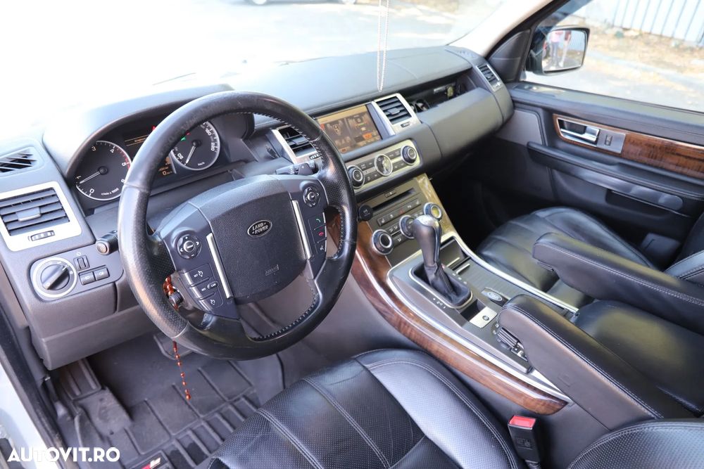 Land Rover Range Rover Sport 3.0 TDV6 HSE Aut - 4