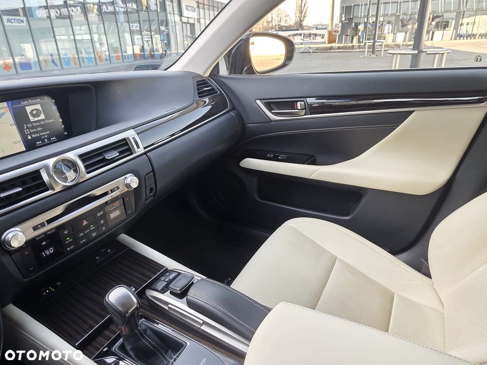 Lexus GS 200t / 300 Elegance - 19