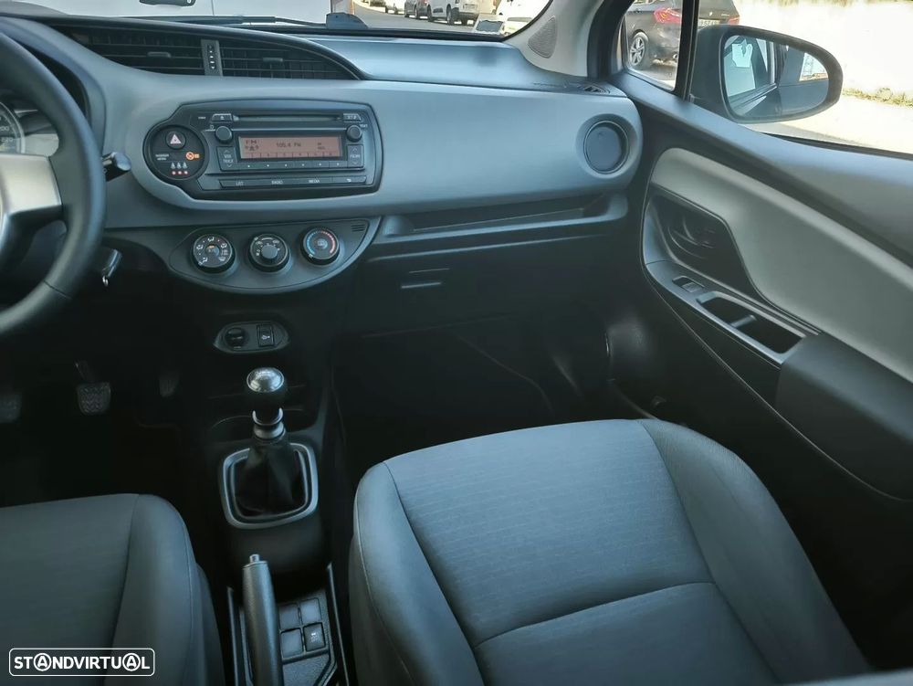 Toyota Yaris 1.4 D-4D ACtive+AC - 24