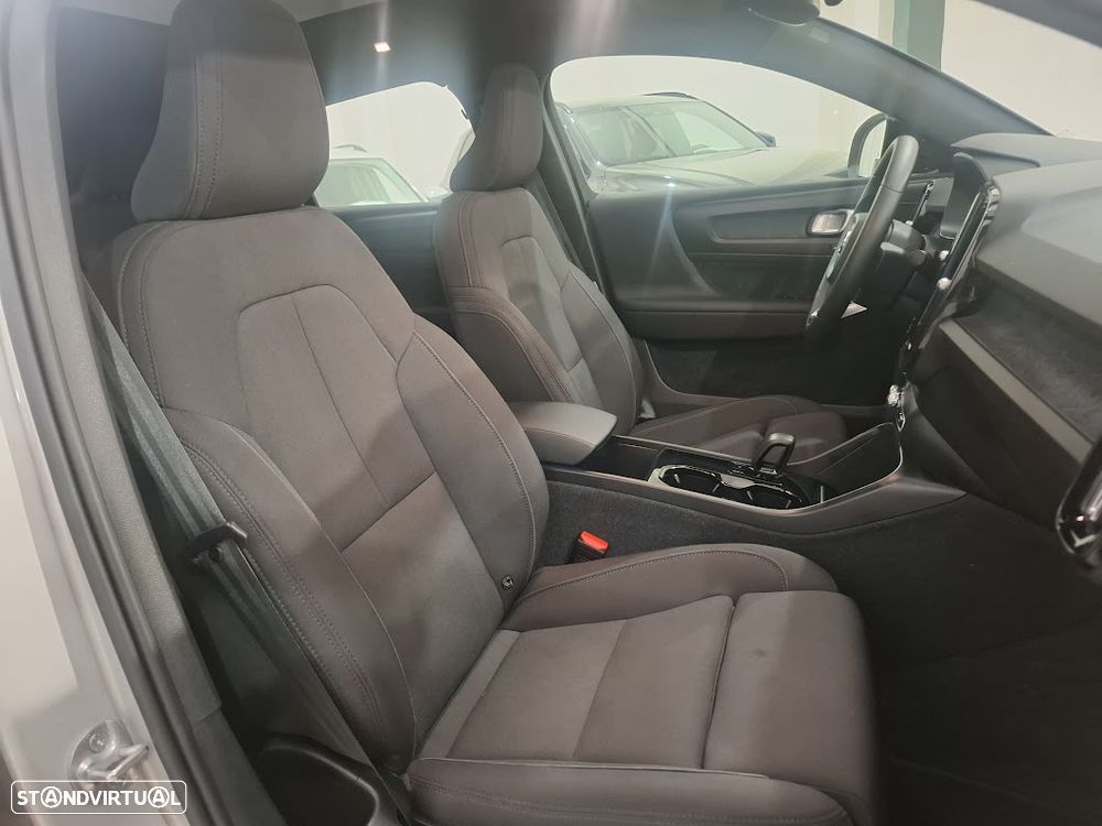 Volvo C40 Recharge 82 kWh Single M. Extended Range RWD Ultimate - 35