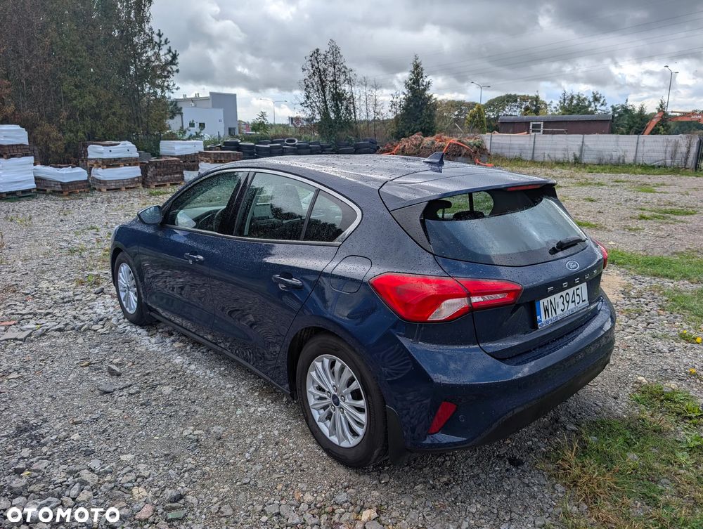 Ford Focus 2018 photo 2