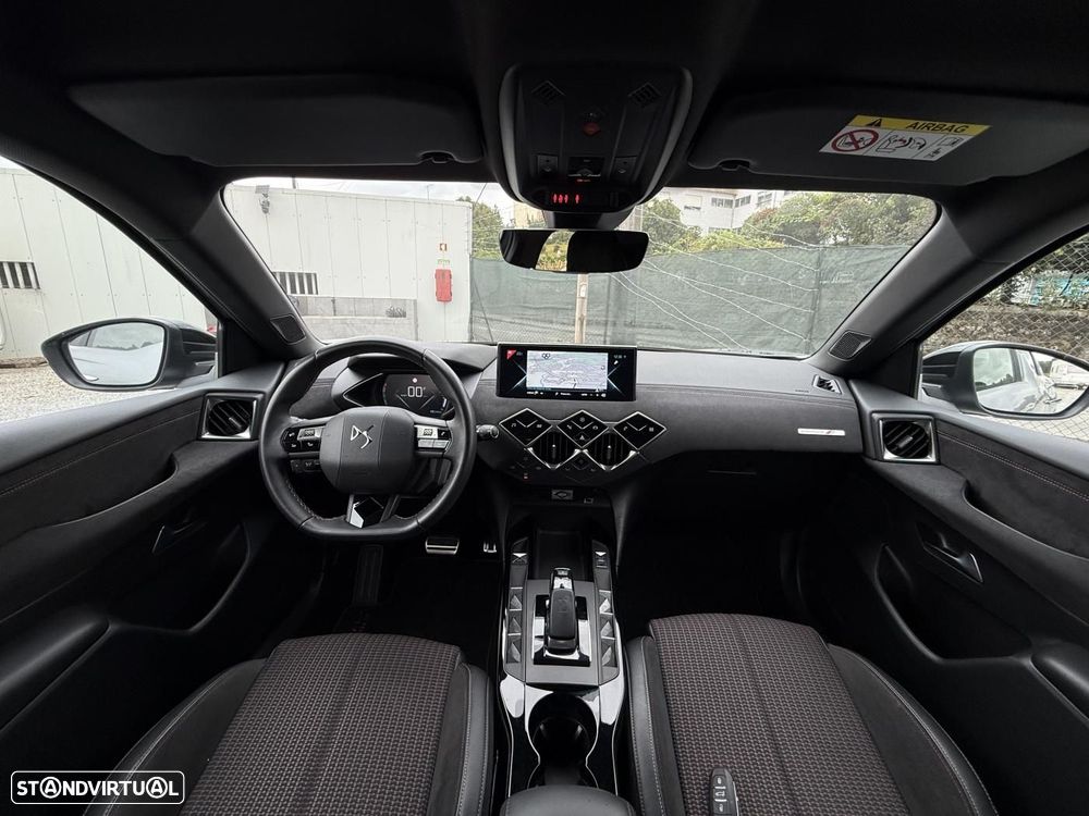 DS DS3 Crossback E-Tense Performance Line - 33