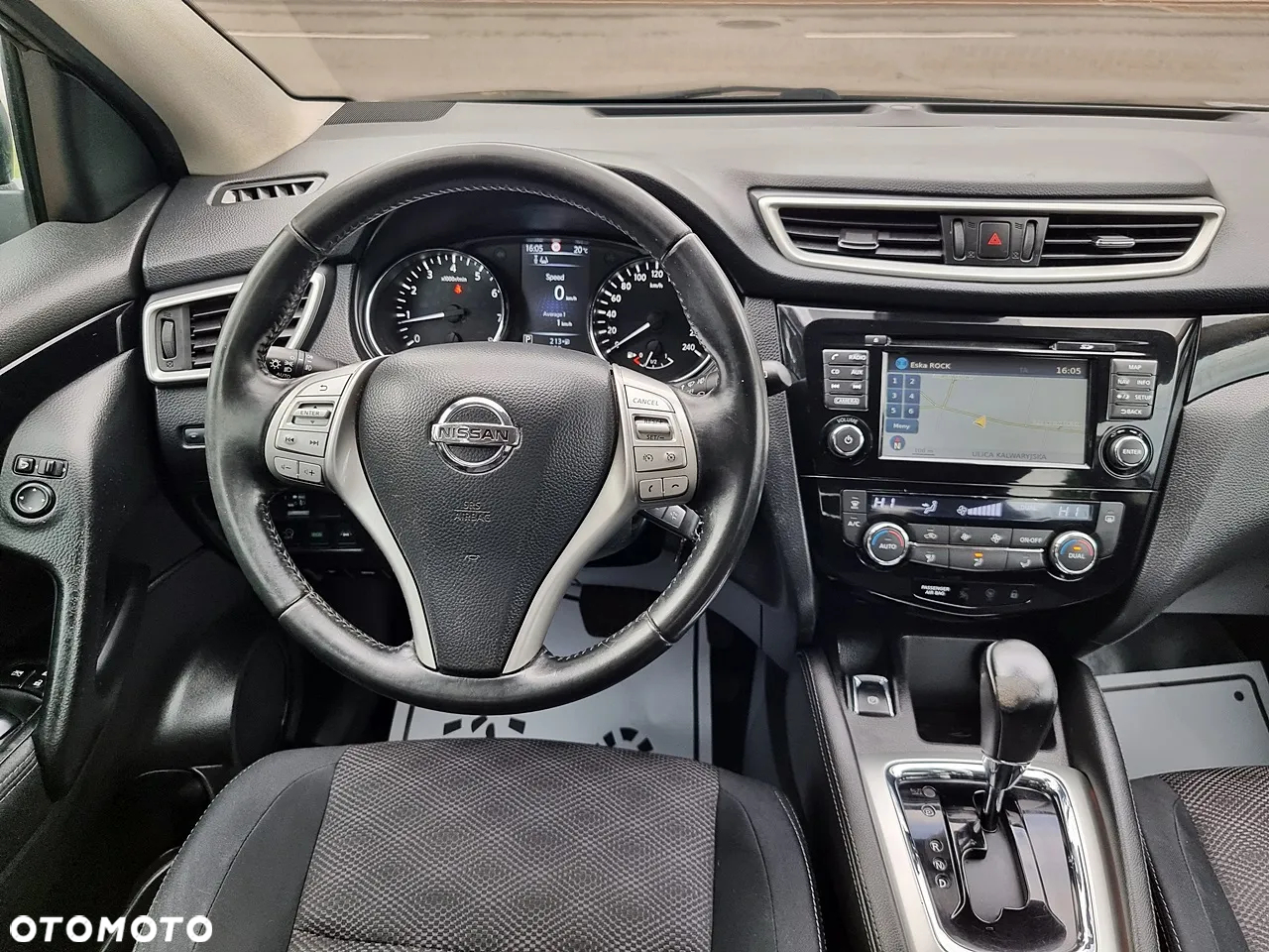 Nissan Qashqai 1.2 DIG-T Xtronic 360 - 9