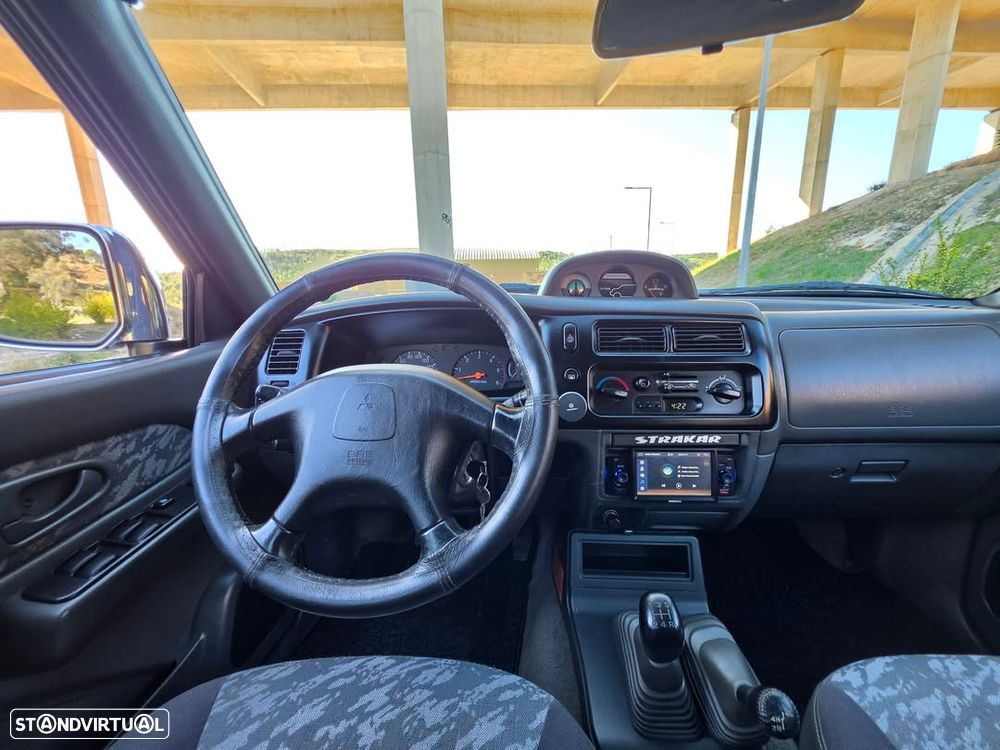 Mitsubishi L200 2.5 TD Strakar CD - 6