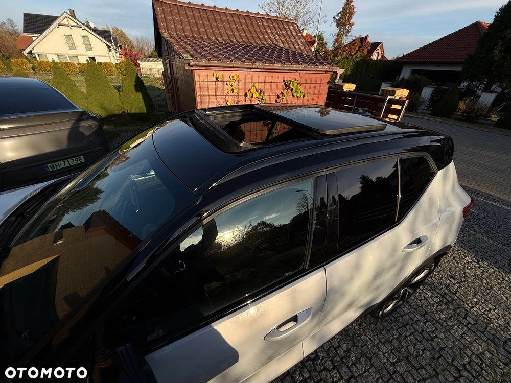 Volvo XC 40 T5 AWD R-Design - 30