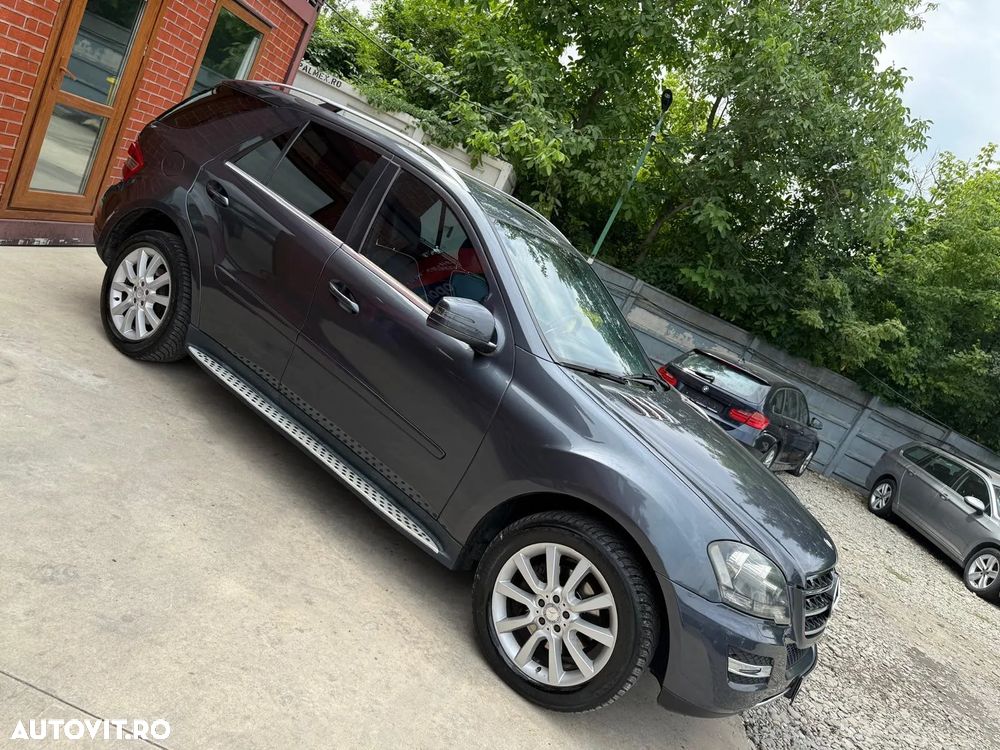 Mercedes-Benz ML 300 CDI BlueEfficiency Aut - 30