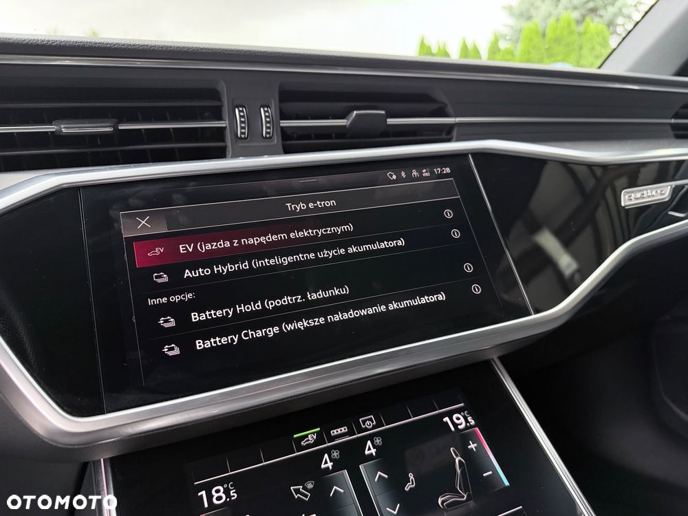 Audi A6 Avant 55 TFSI e quattro S tronic sport - 37
