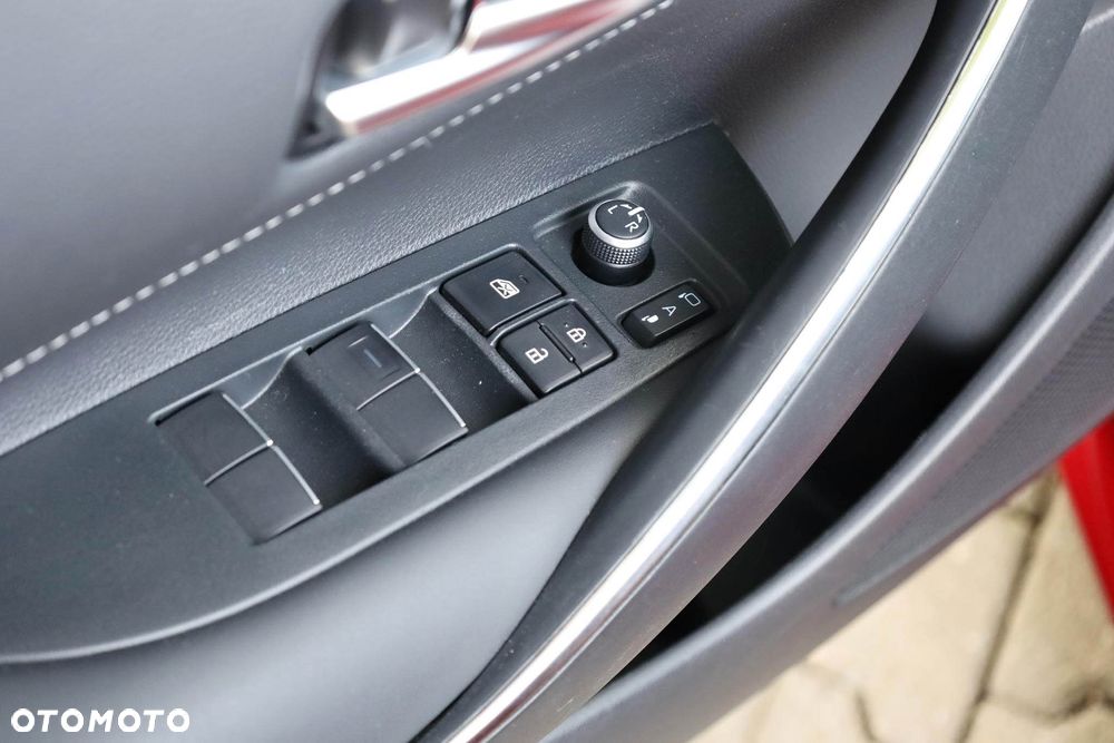 Toyota Corolla 2.0 Hybrid Style - 29