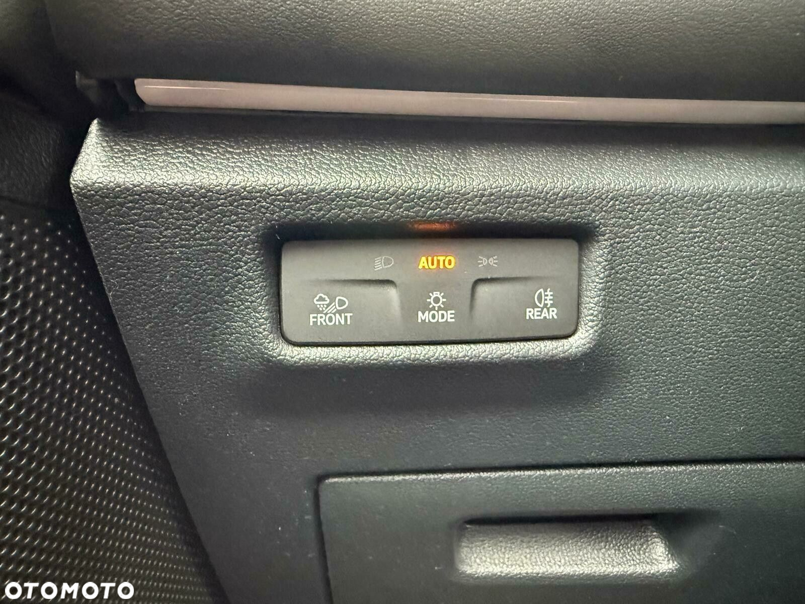 Volkswagen Tiguan - 25
