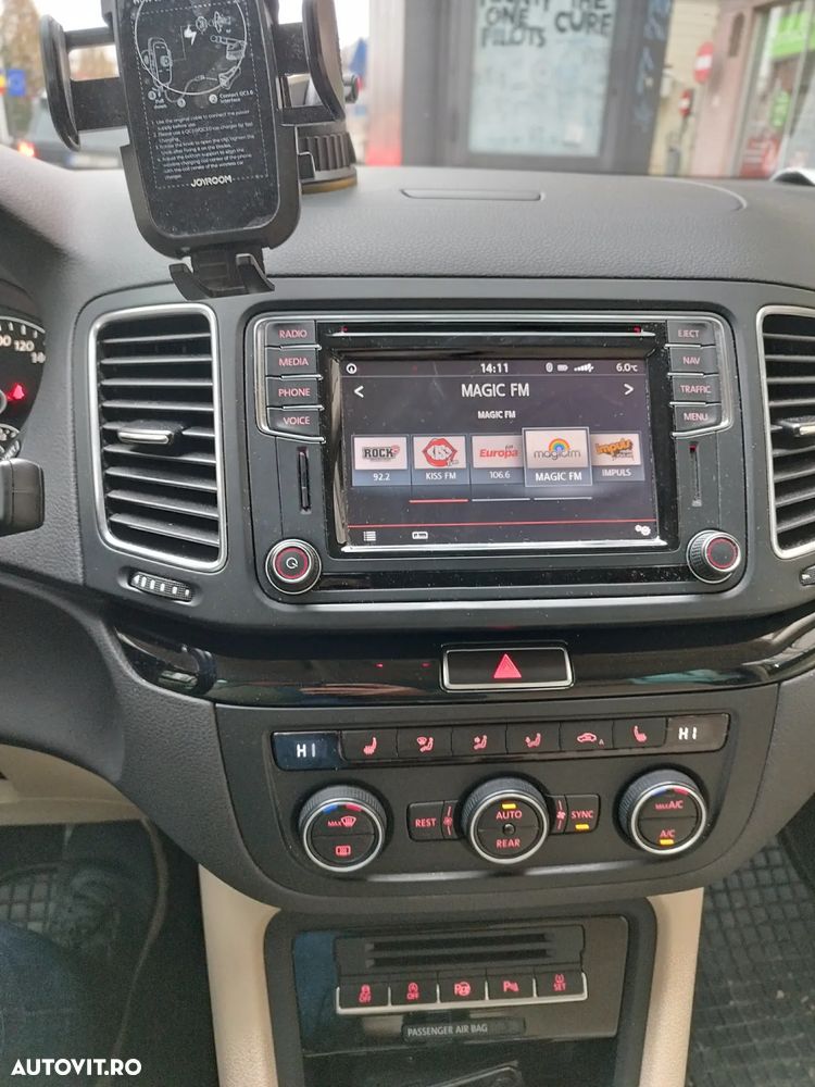 Volkswagen Sharan 2.0 TDI DSG (BlueMotion Technology) Highline - 15