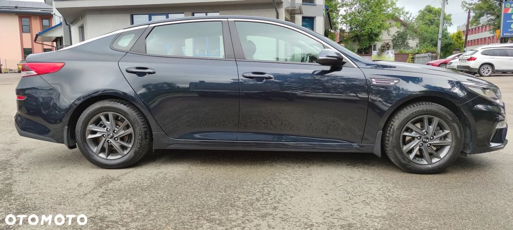 Kia Optima 2.0 M - 7