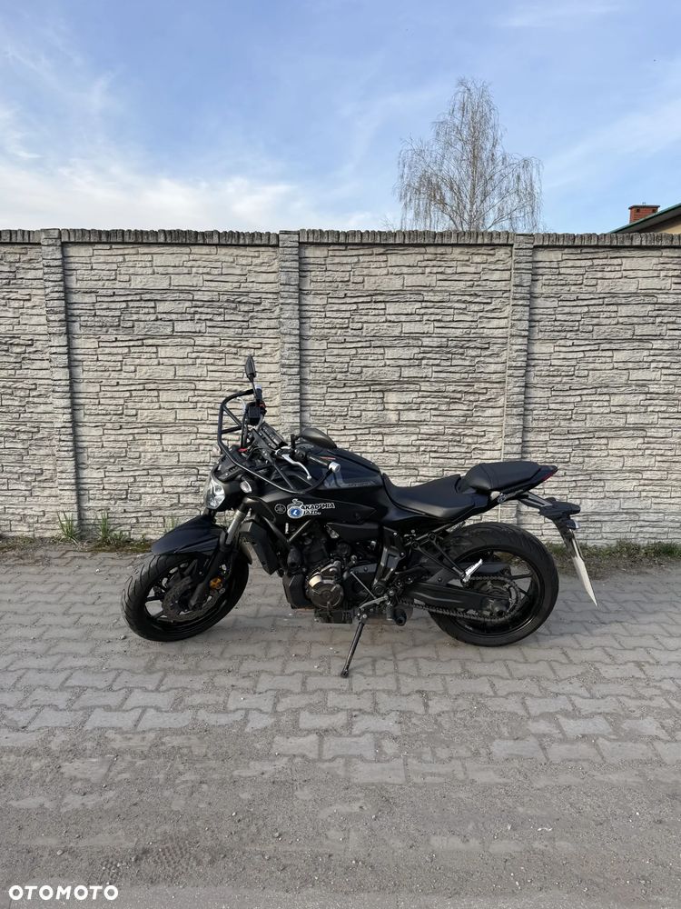 Yamaha MT - 3