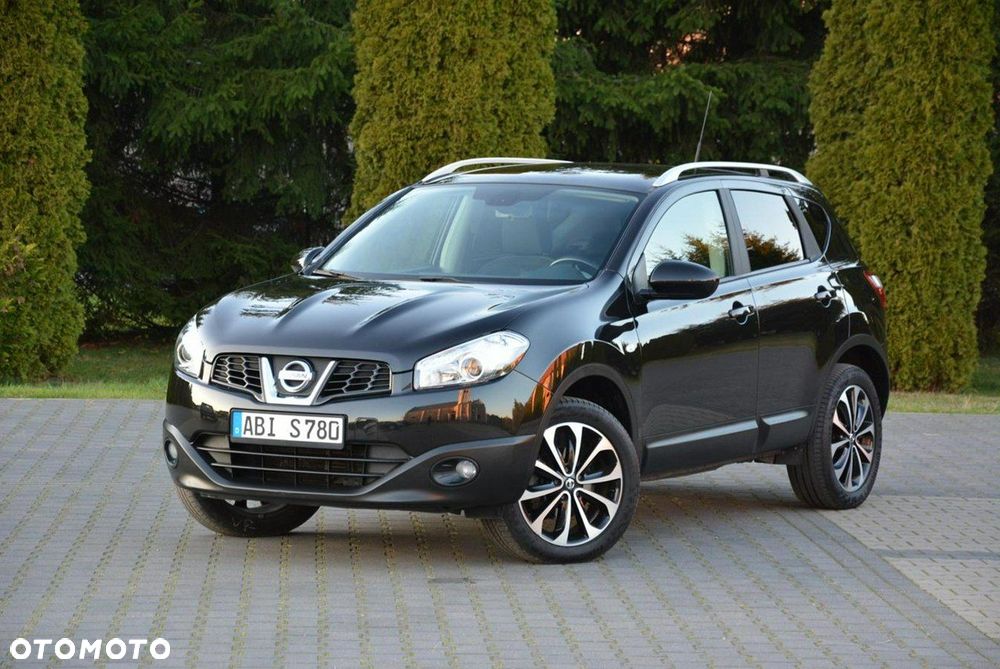 Nissan Qashqai - 2