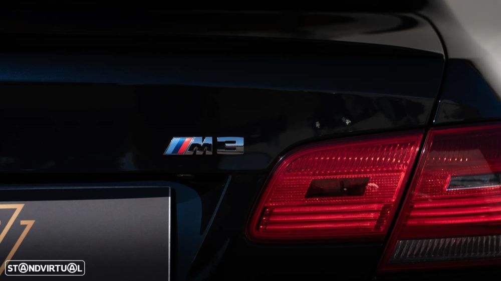 BMW M3 Auto - 25