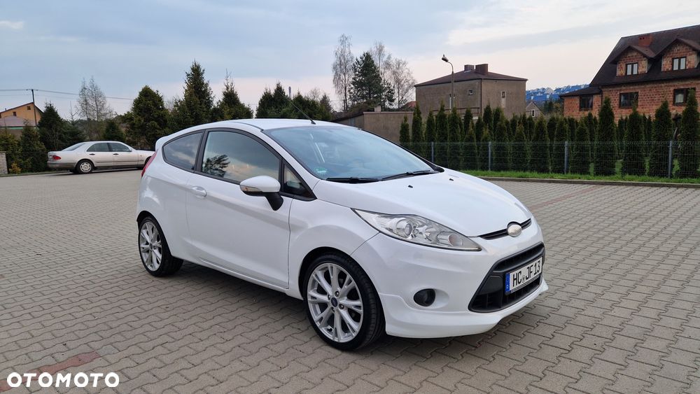 Ford Fiesta 1.6 Ti-VCT Sport - 13