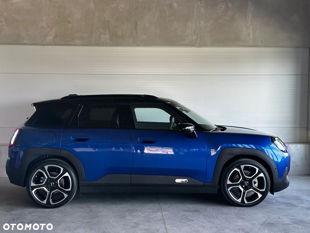 MINI Aceman E 42.5kWh Linia Favoured - 4