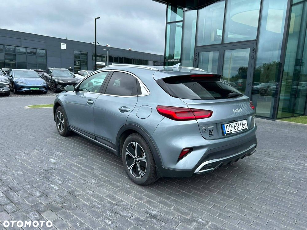 Kia XCeed 1.6 GDI PHEV L Business Line DCT - 4