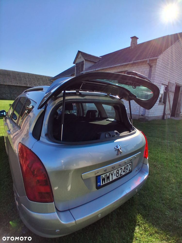 Peugeot 308 1.6 Premium Plus - 5