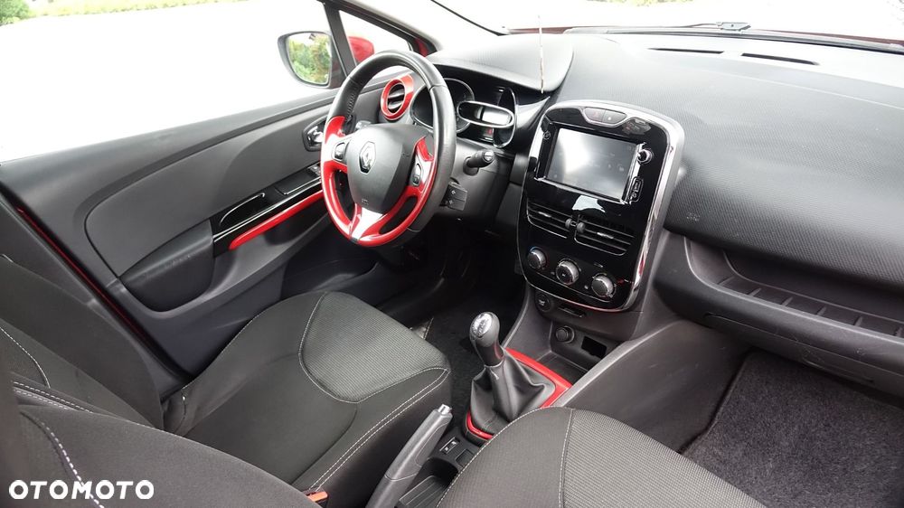 Renault Clio - 7