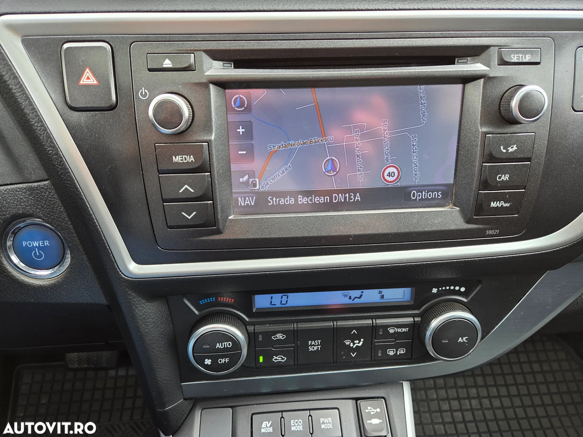 Toyota Auris 1.8 VVT-i Hybrid Automatik Touring Sports Comfort - 21