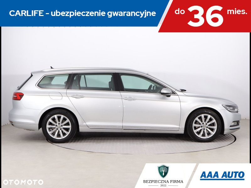 Volkswagen Passat - 7