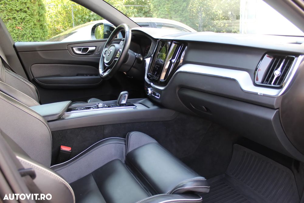 Volvo XC 60 B5 D AWD Geartronic RDesign - 19