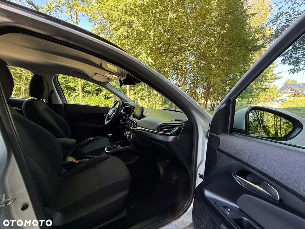 Fiat Tipo 1.0 T3 Garmin - 25