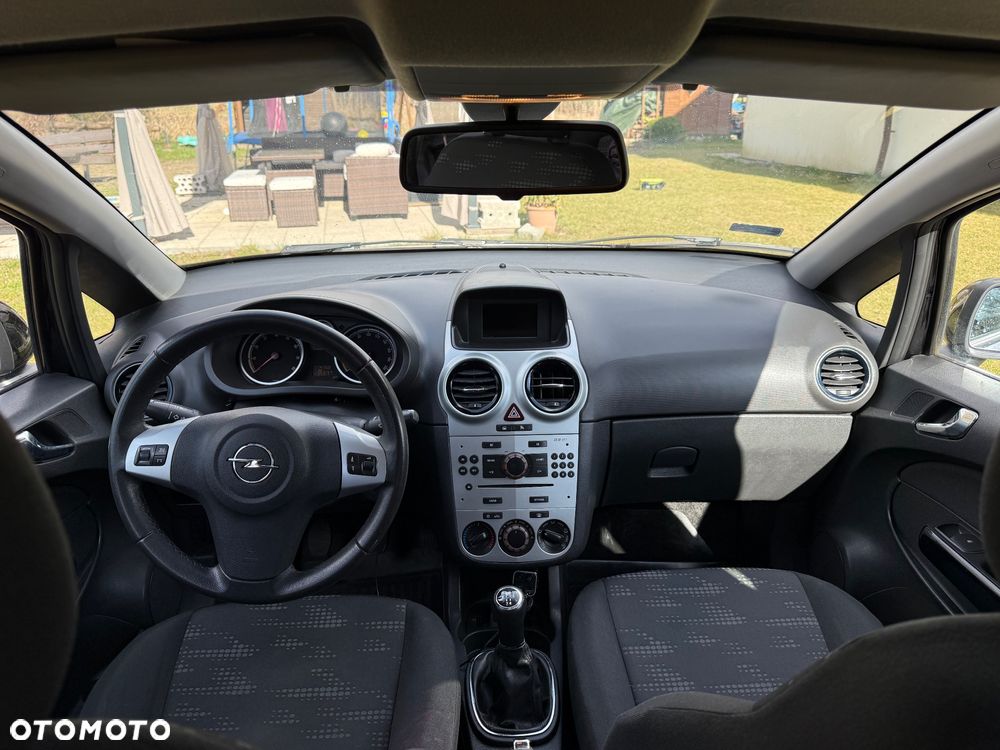 Opel Corsa - 36