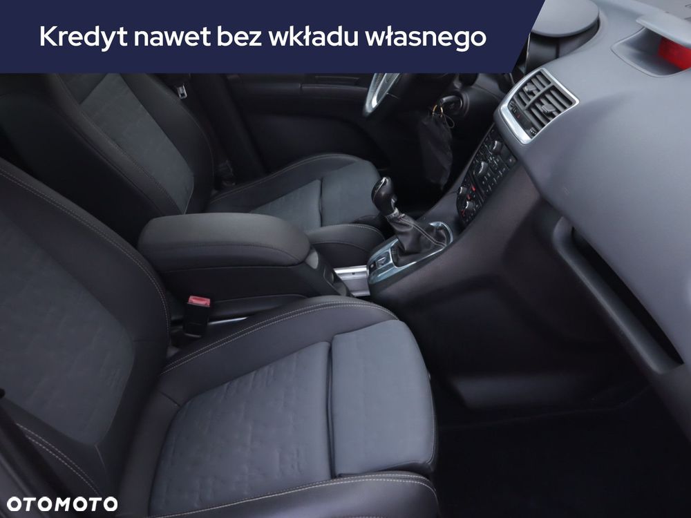 Opel Meriva - 11