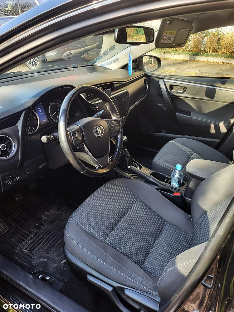 Toyota Corolla 1.6 Comfort - 7