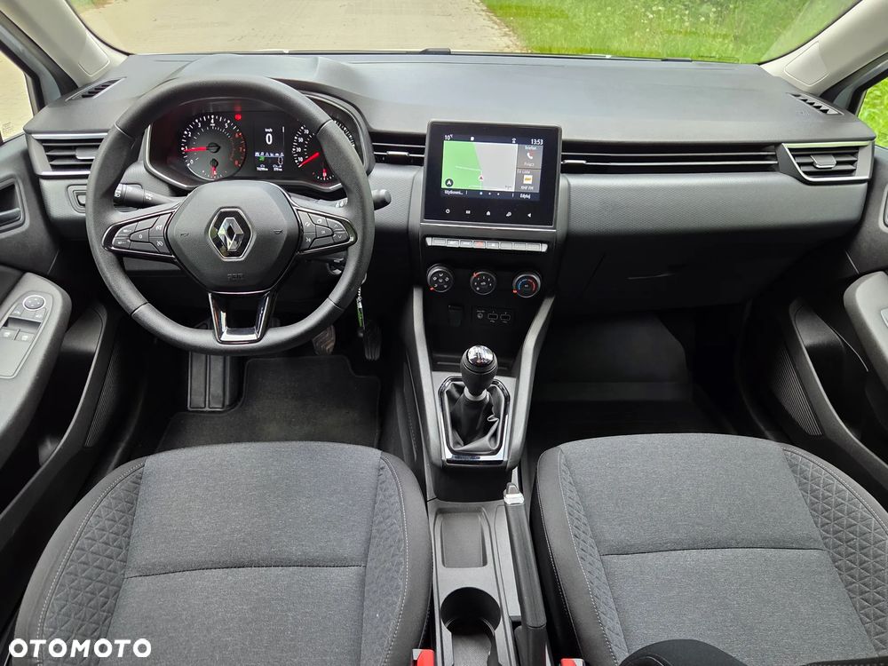 Renault Clio - 9