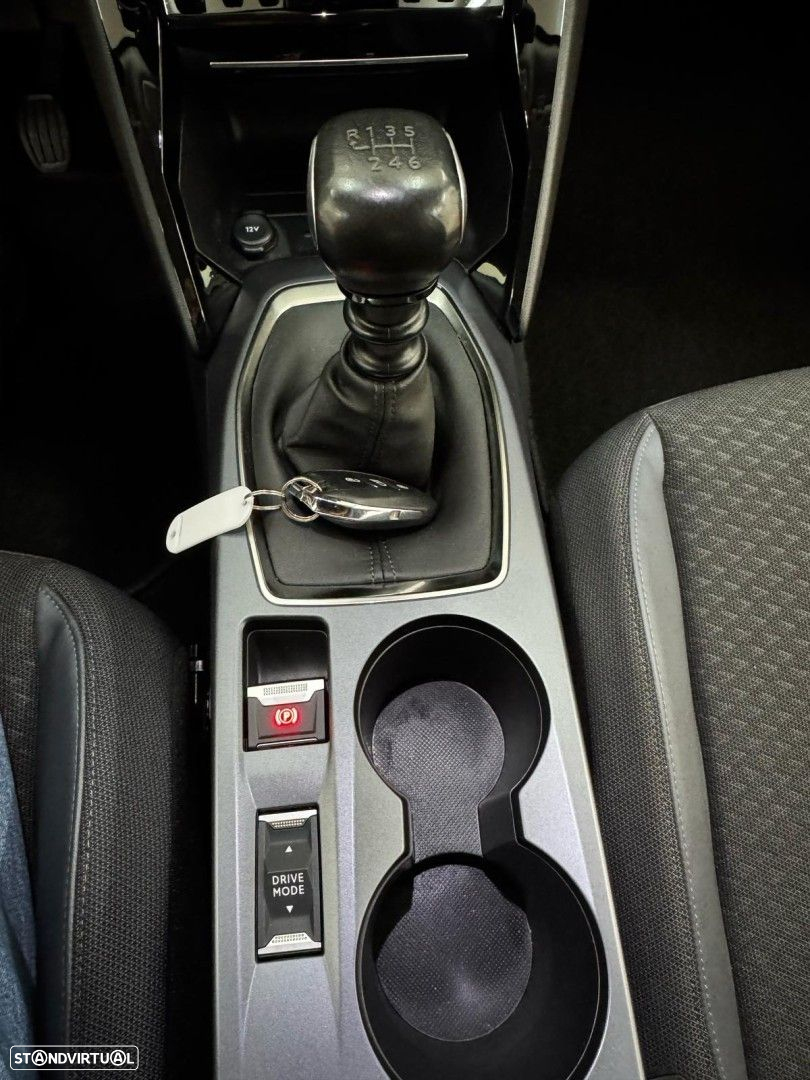 Peugeot 2008 PureTech 100 Stop&Start Allure Pack - 21