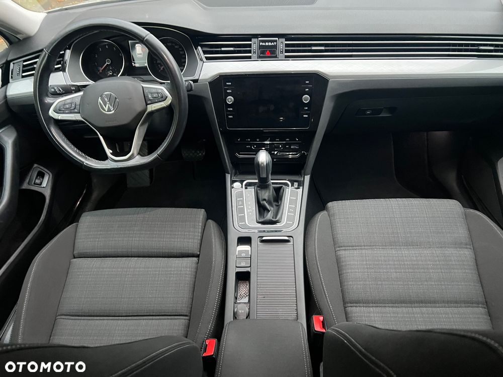 Volkswagen Passat 1.5 TSI EVO Business DSG - 25