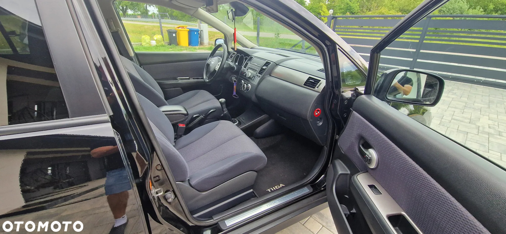 Nissan Tiida 1.6 Tekna - 13