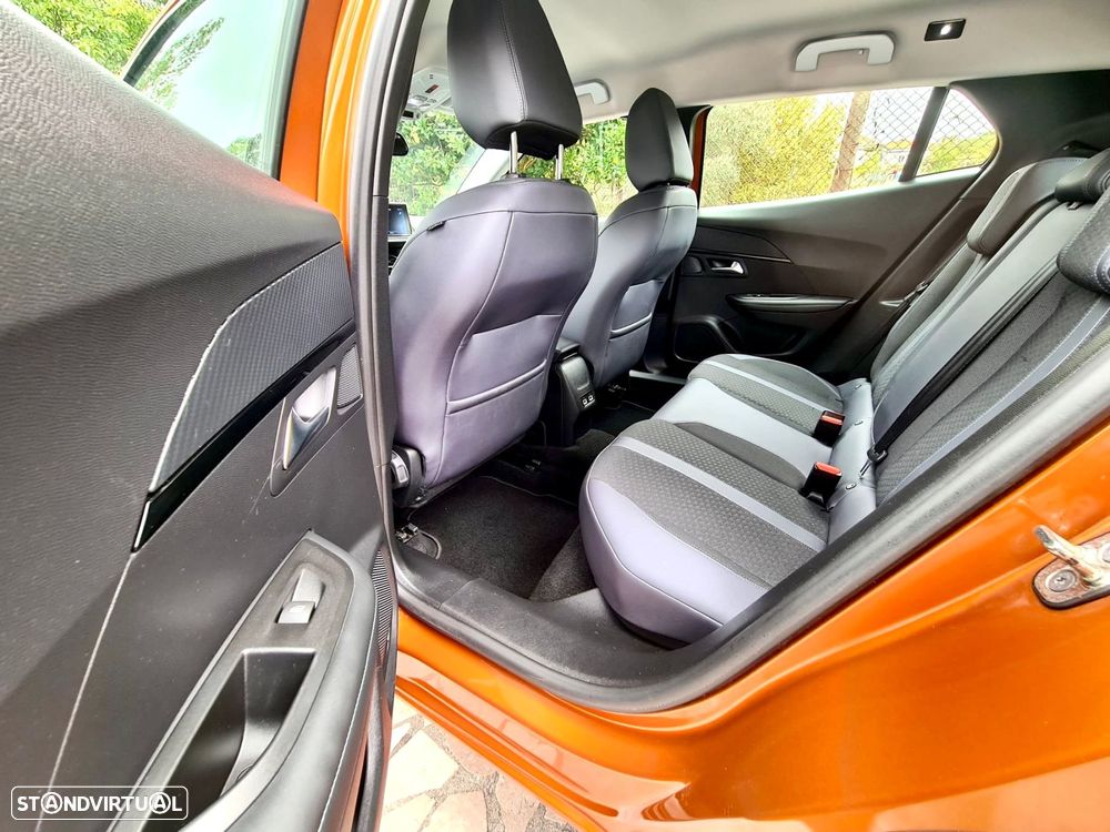 Peugeot 2008 PureTech 130 Allure Pack - 28