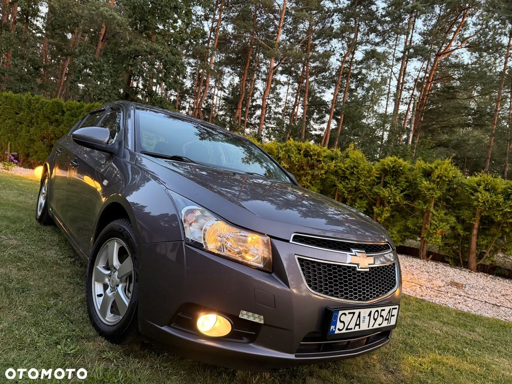 Chevrolet Cruze 1.8 LT - 1