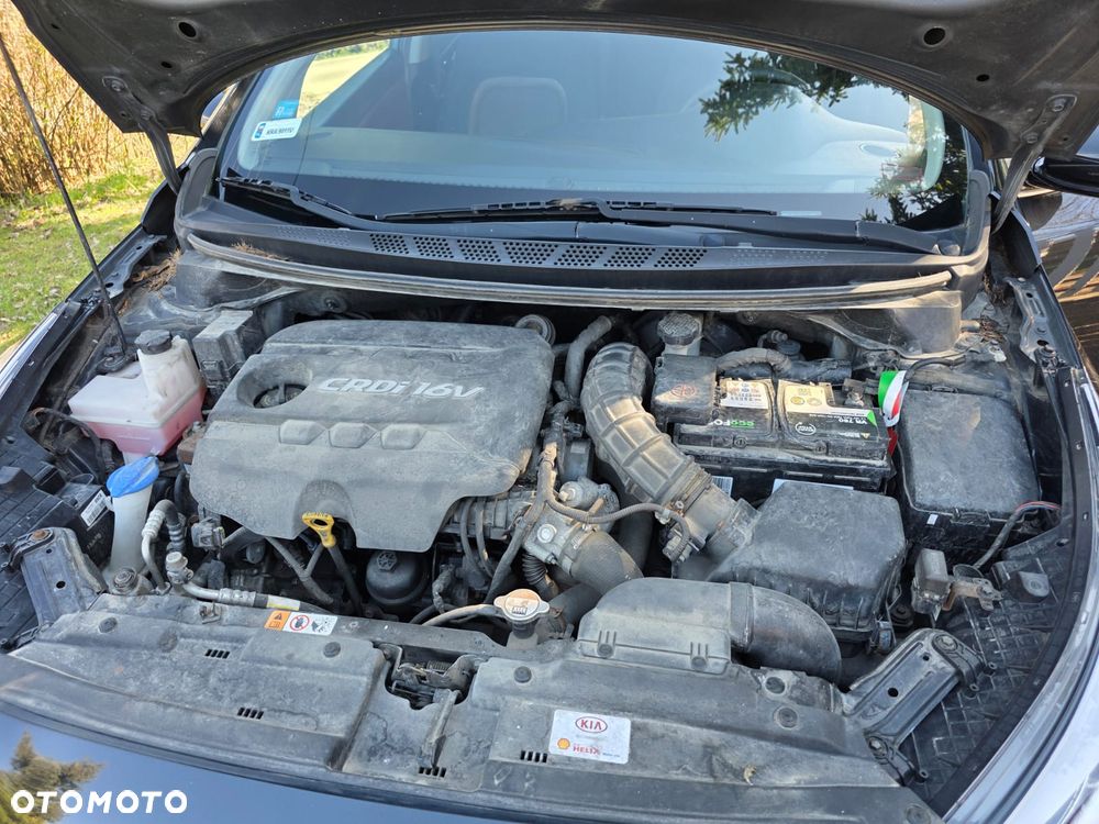 Kia Ceed 1.6 CRDi 128 Platinum Edition - 33