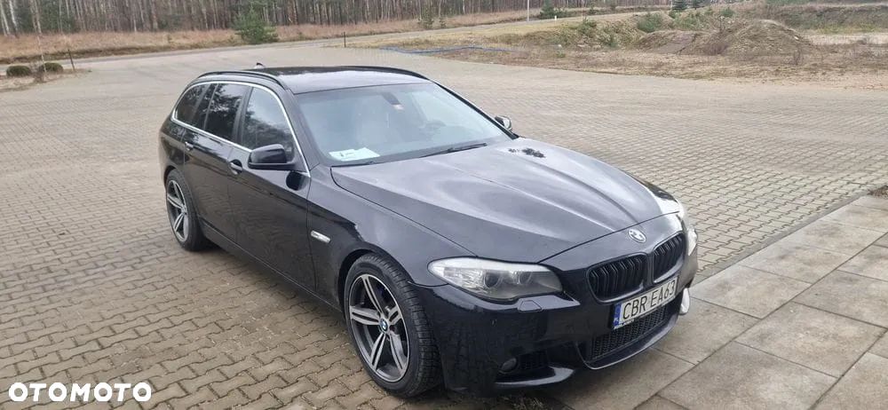 BMW Seria 5 525d - 14