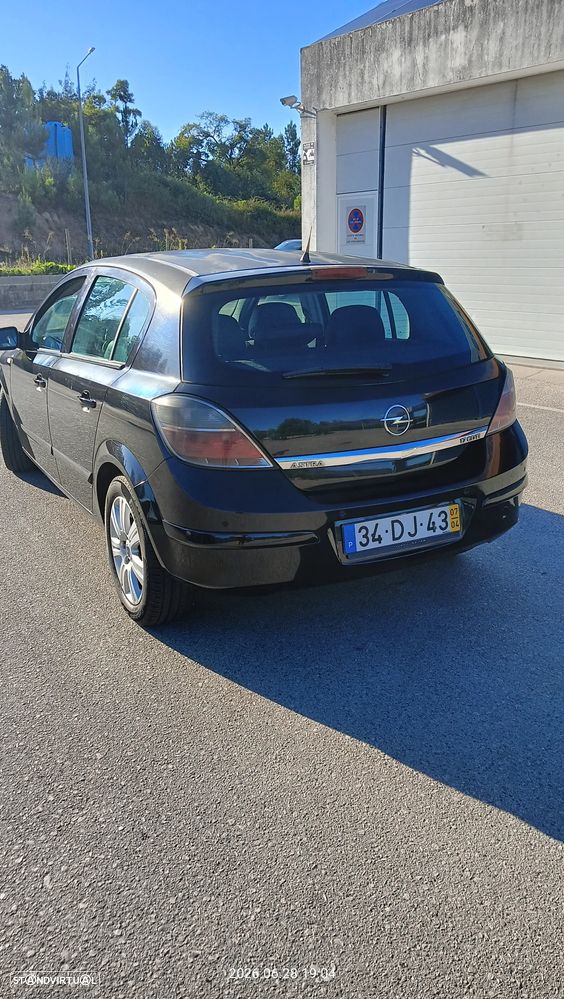 Opel Astra 1.7 CDTI Cosmo - 5
