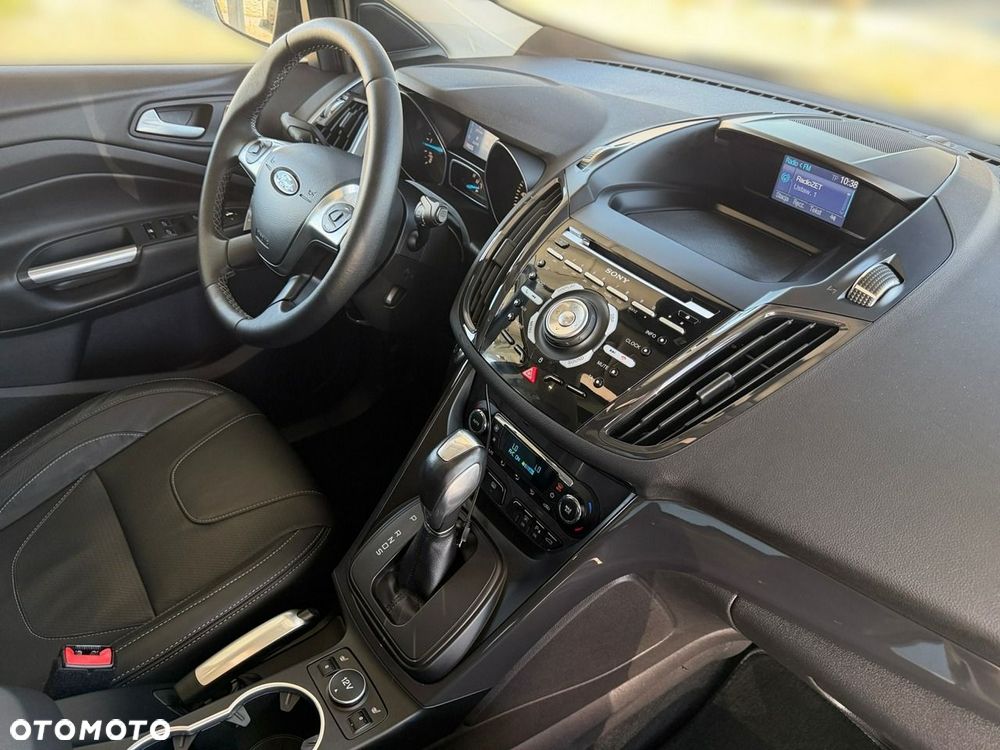 Ford Kuga - 23