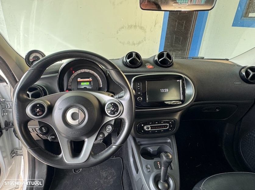 Smart ForFour Electric Drive Prime - 10