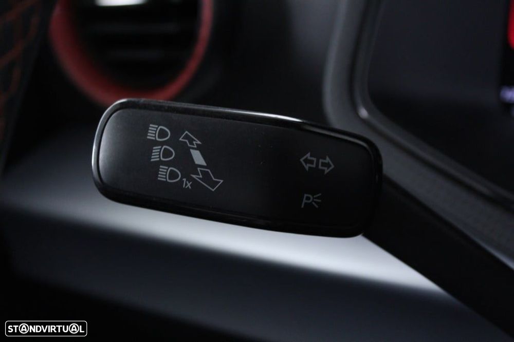SEAT Arona 1.0 TSI FR - 24