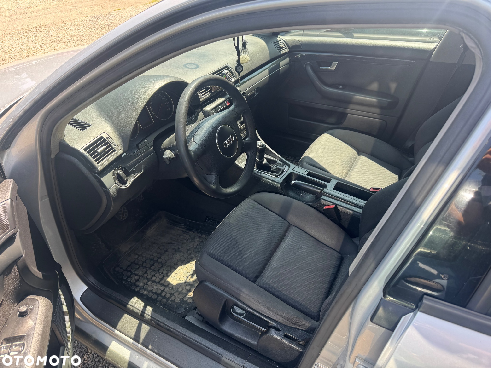 Audi A4 Avant 1.8 - 7
