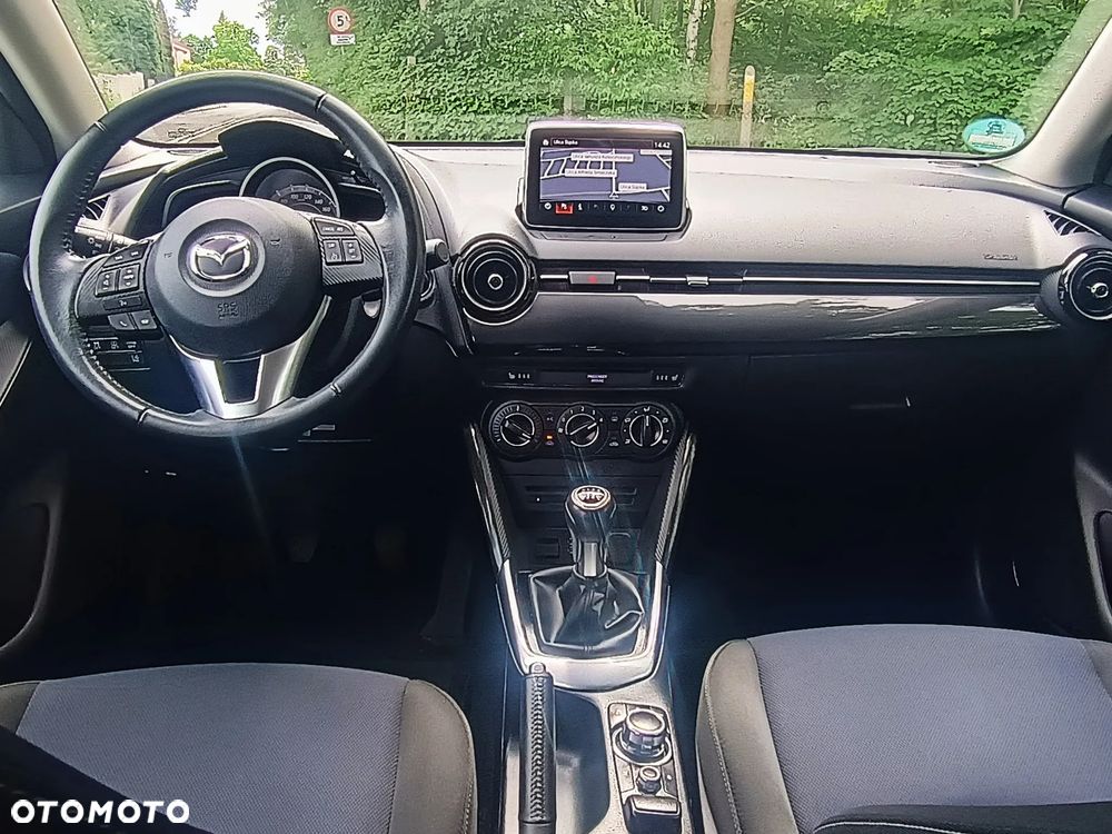 Mazda 2 SKYACTIV-G 90 Exclusive-Line - 8