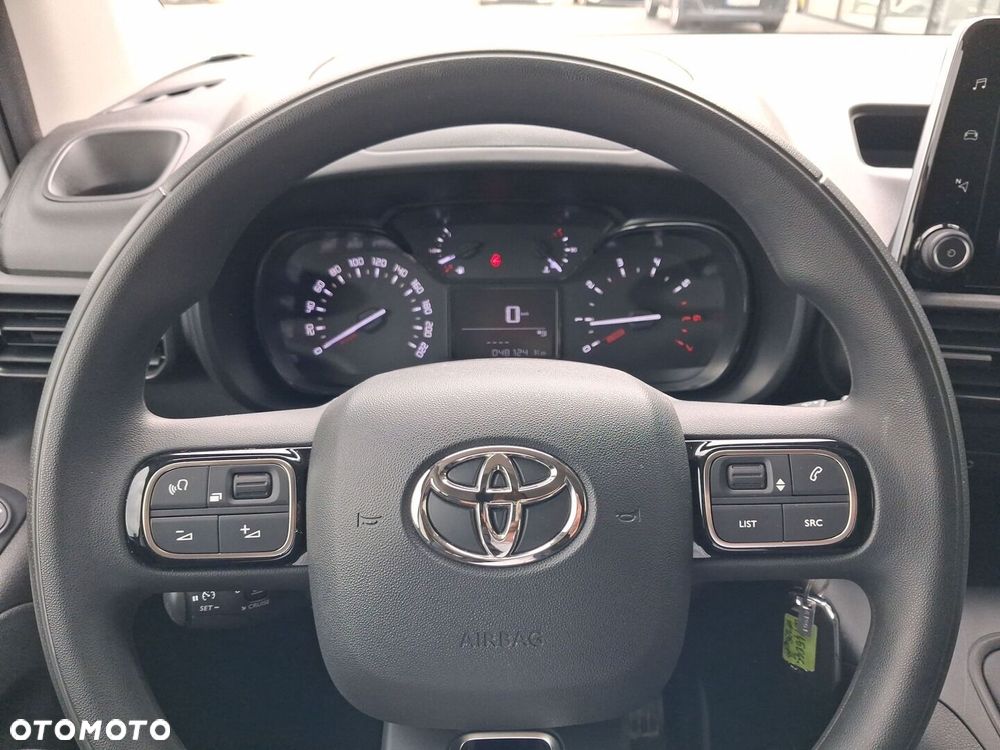 Toyota Proace City - 19