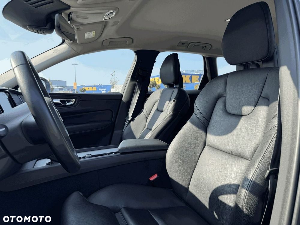 Volvo XC 60 - 25