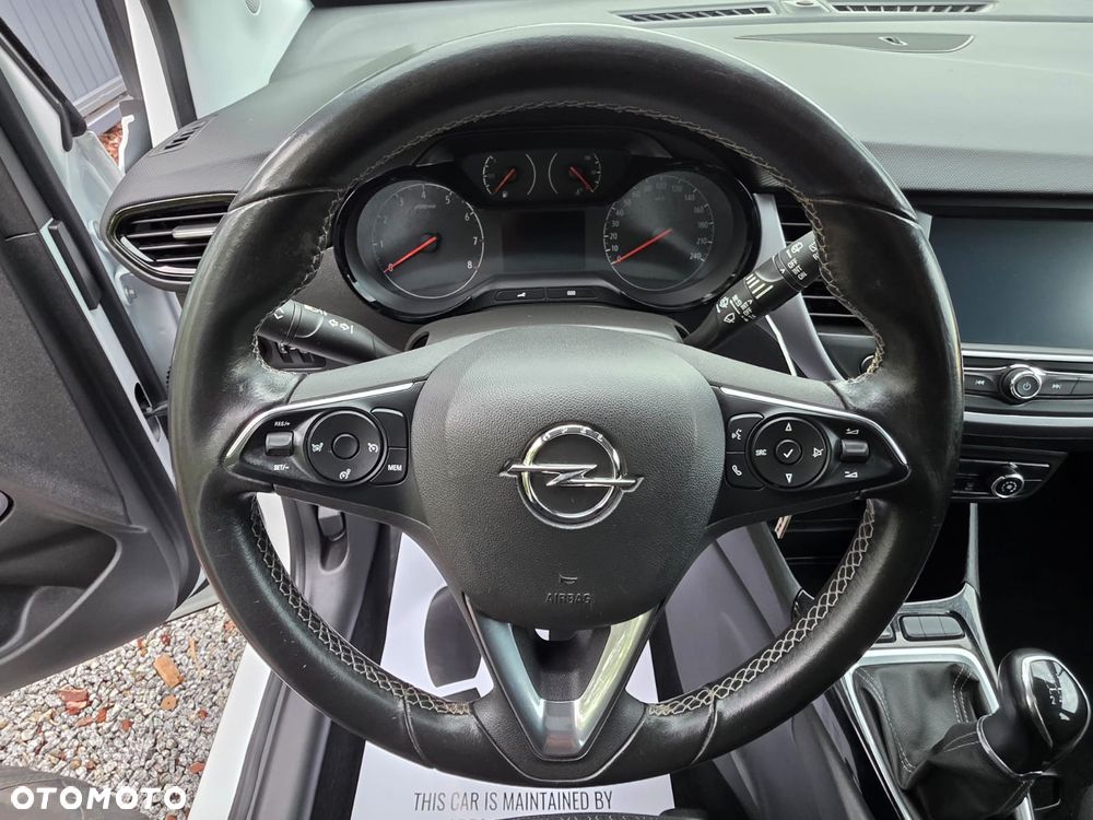 Opel Crossland X - 16